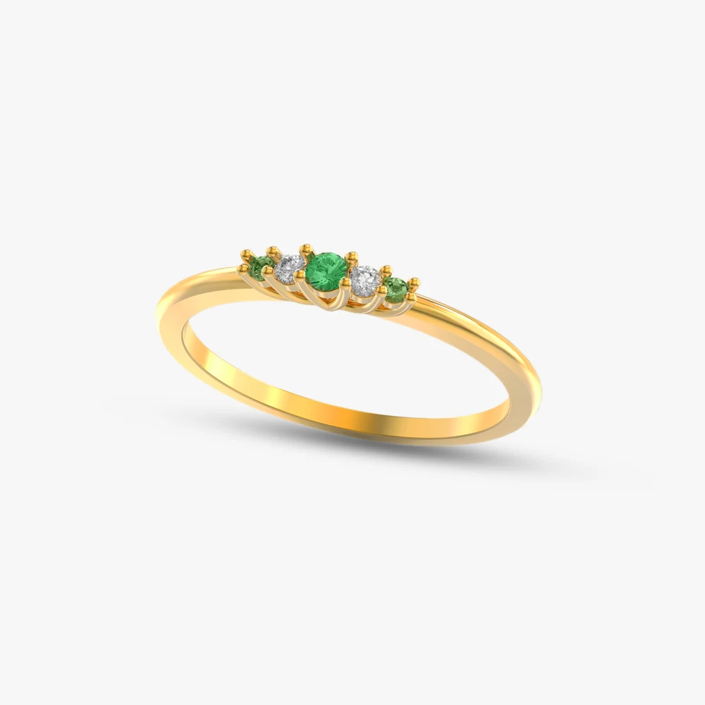 Icy emerald gemstone ring